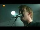 Clip Queens of the Stone Age - Someones In The Wolf