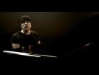 Video D'un Piano à L'autre (c'est La Musique)