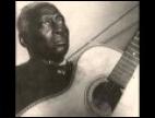 Clip Lead Belly - Take A Whiff On Me