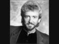 Clip Keith Whitley - Til A Tear Becomes A Rose