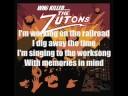 Clip The Zutons - Railroad