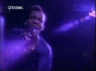 Clip Bobby Brown - Roni