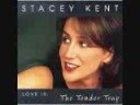 Clip Stacey Kent - They All Laughed