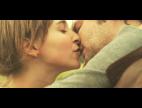 Video Y&m kissing