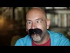 Video Moustache