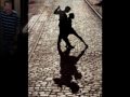 Video Dancing in the street